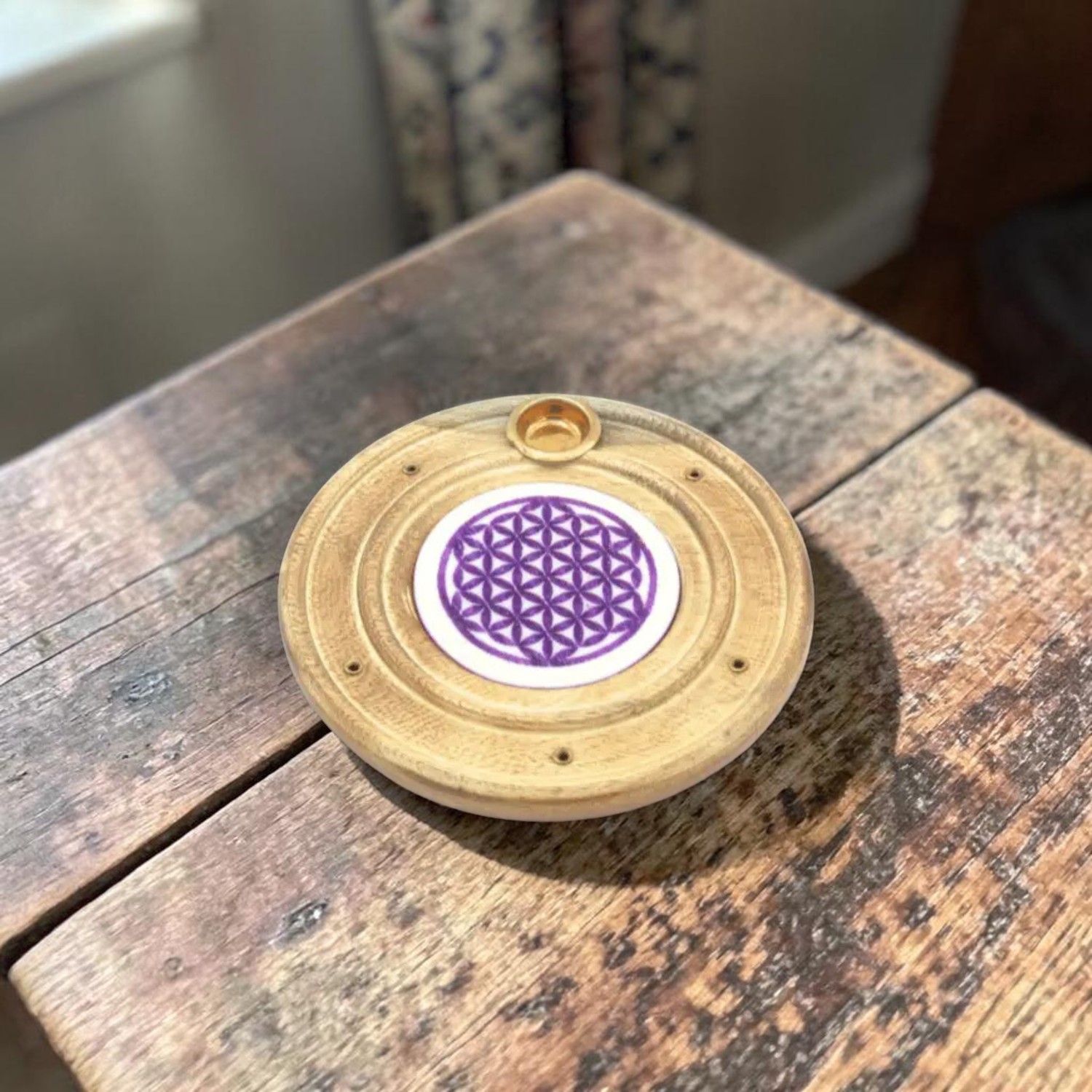 Brûleur d'encens en bois Fleur de Vie violette