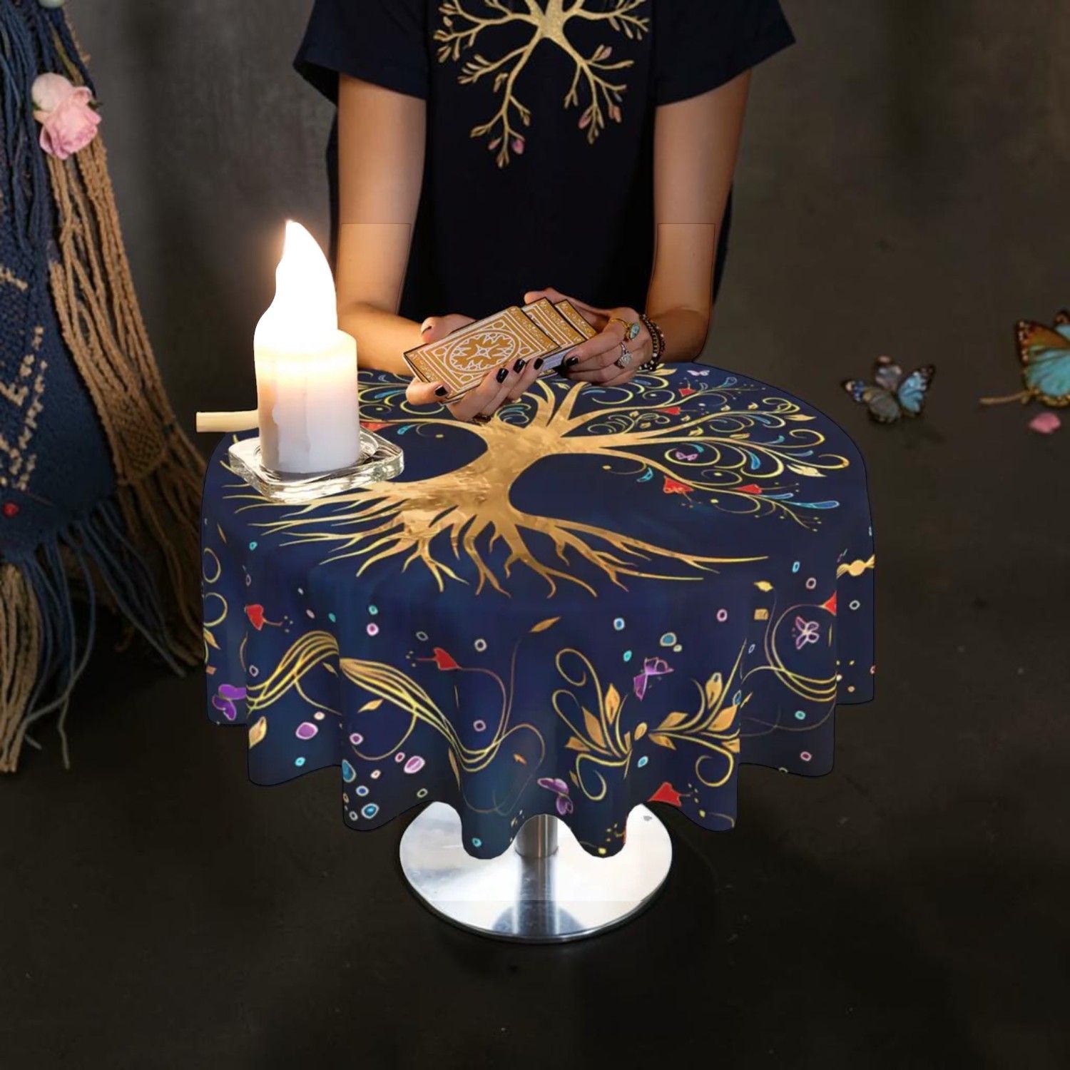 Nappe de Tirage de Tarot bleu marine avec décor Arbre de Vie