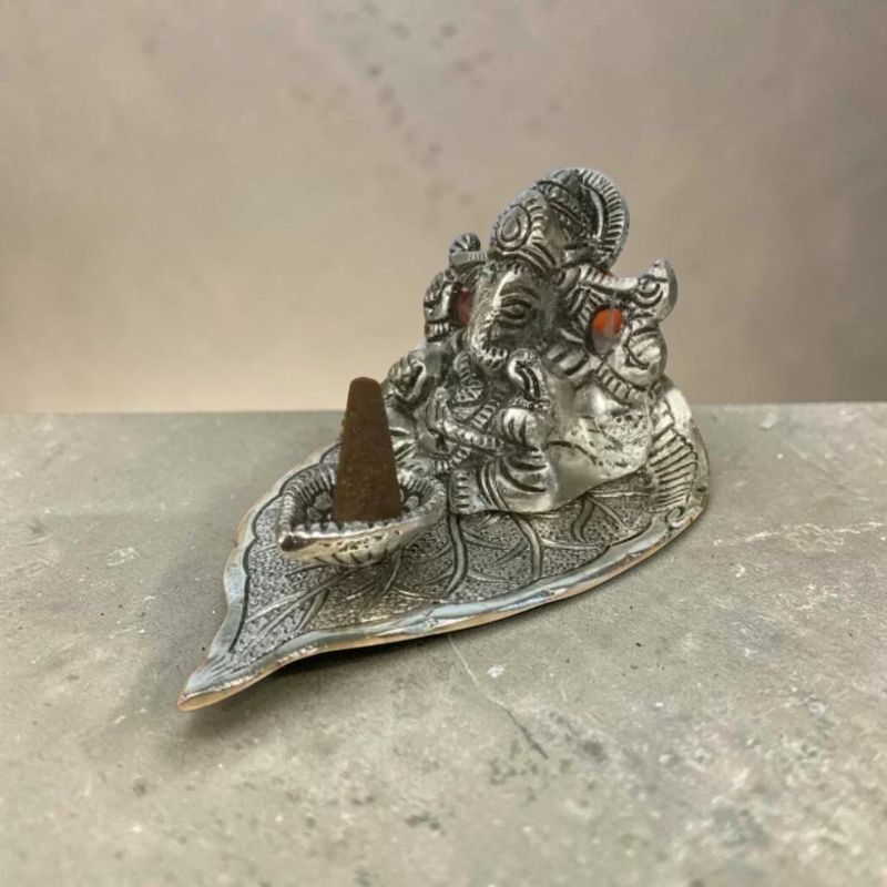 Porte-Encens Ganesh en Aluminium – Pour Cône d’Encens
