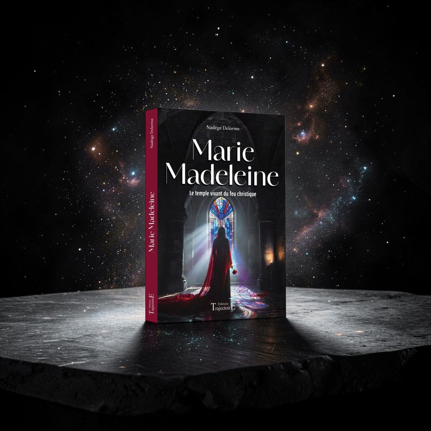 Livre - Marie Madeleine - Le temple vivant du feu Christique - Nadège Delorme -Trajectoire