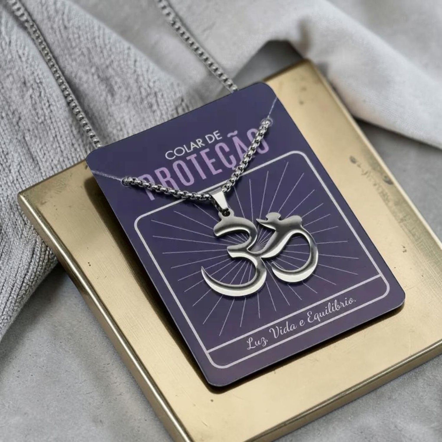Collier OM en Acier Inoxydable – Harmonie &amp; Énergie Spirituelle
