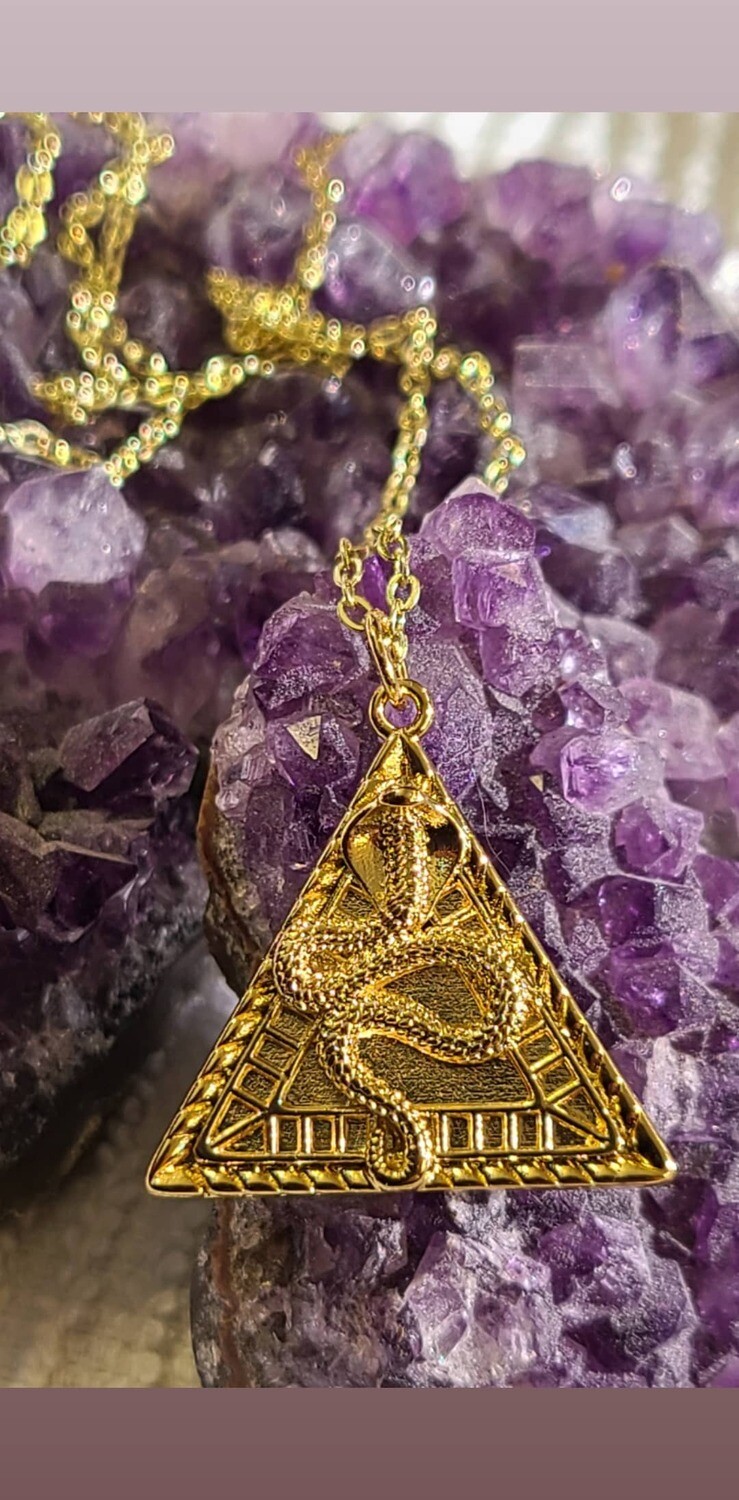 Captivating golden cobra necklace