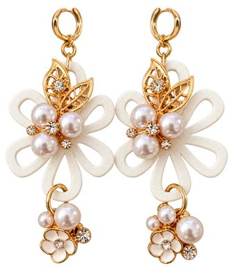 Pearl and Petal