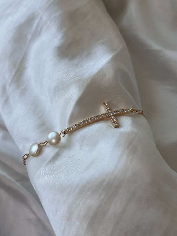 Gold Cross Bracelet