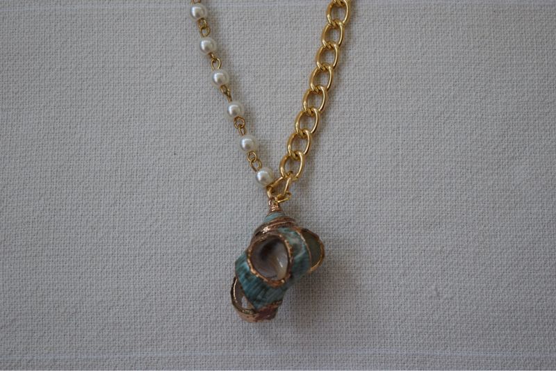 Green Shell Necklace