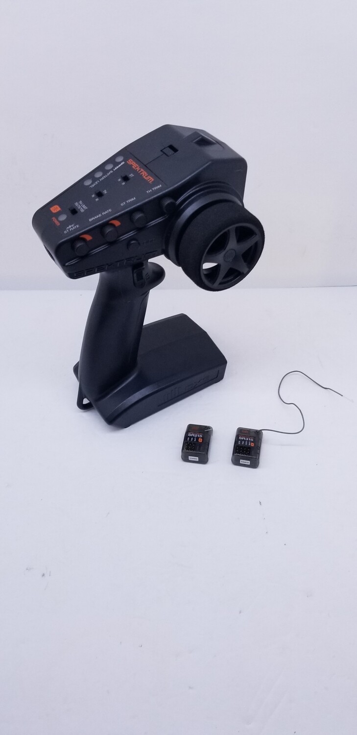Spektrum Dx3 w/ 2 receivers