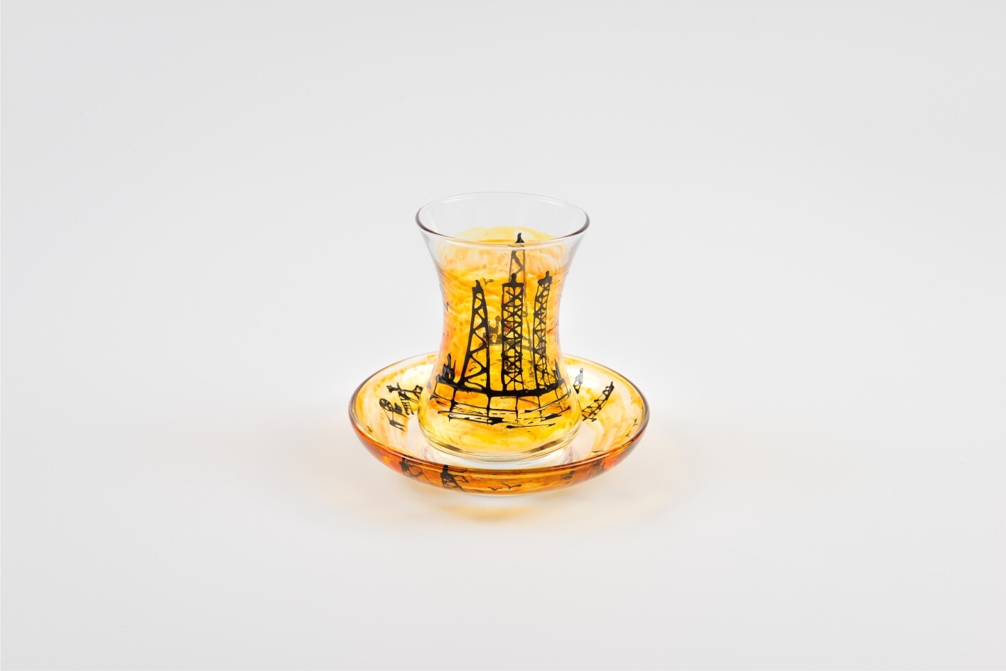 Armudu glass - Oil Rigs