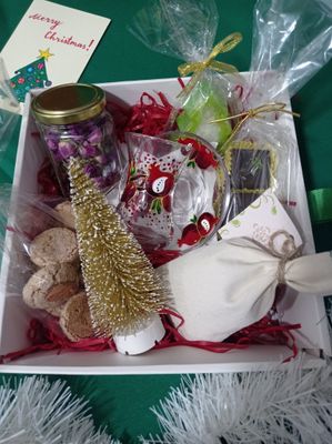 Holiday Gift Box