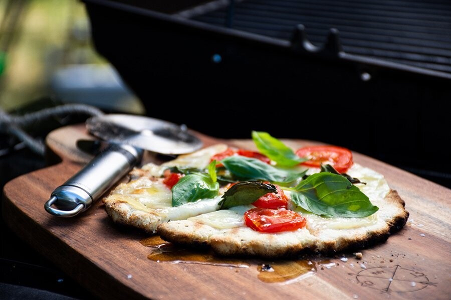 Pizza baja en carbos a la parrilla