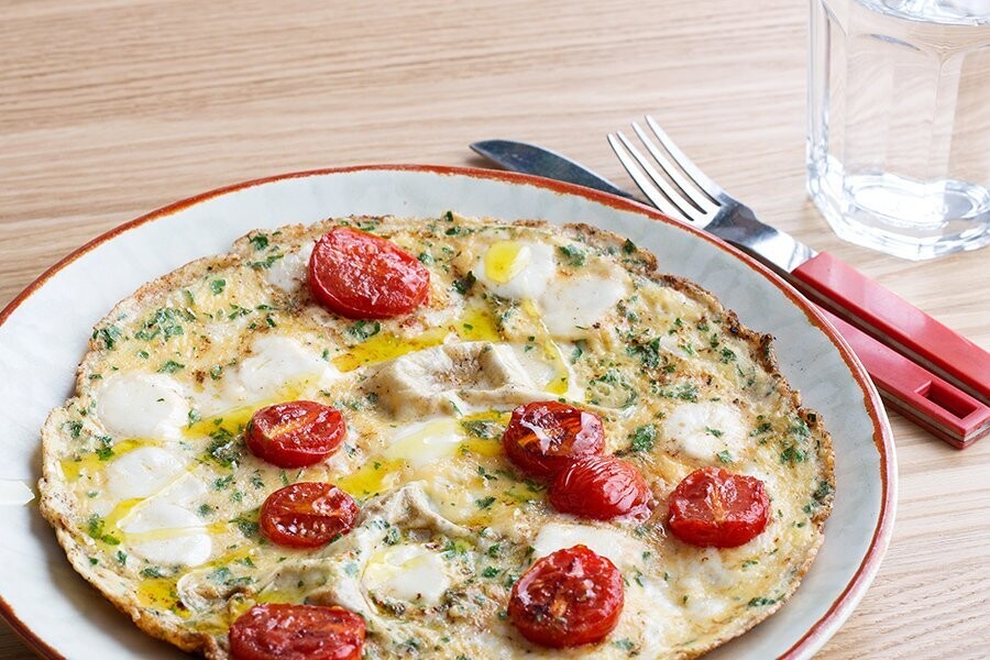 Omelette caprese keto