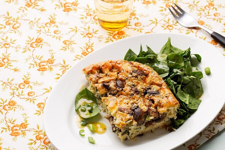 Frittata cetogénica con champiñones y queso
