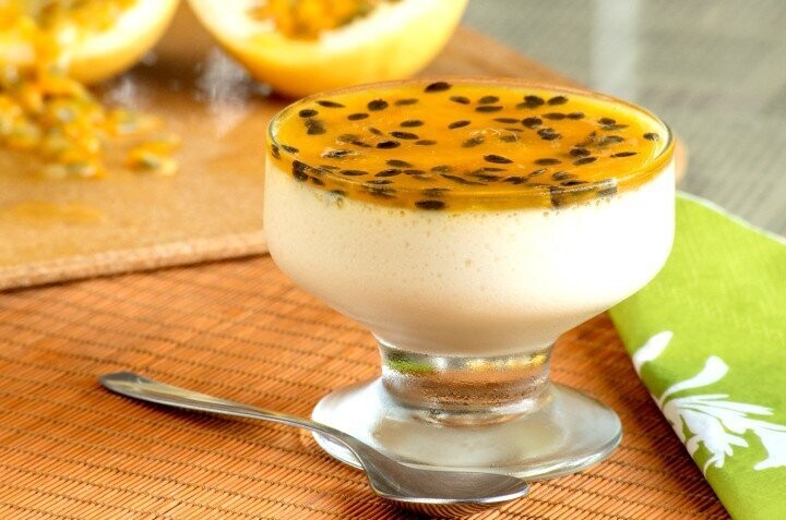 Postre de maracuyá