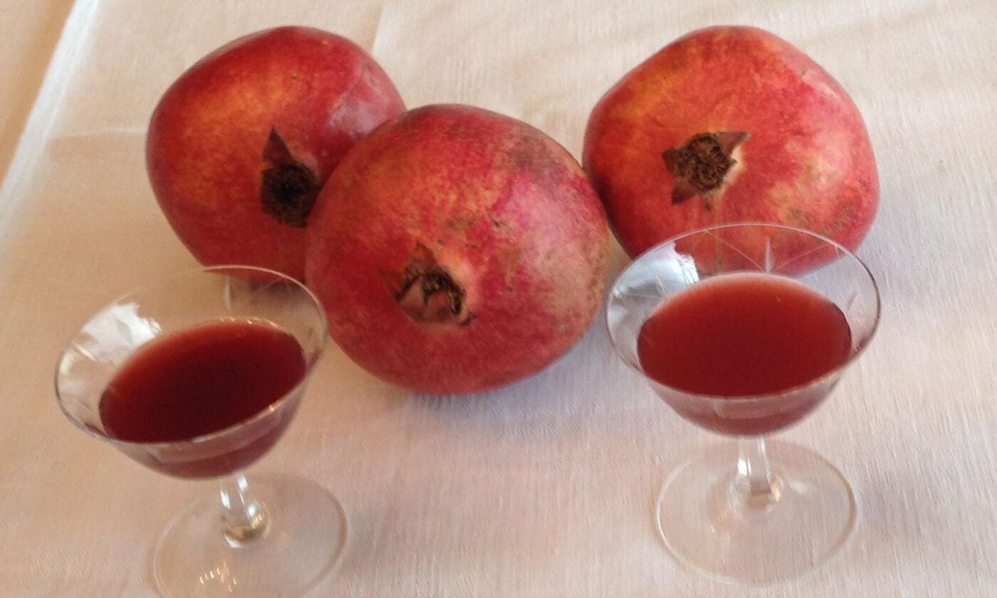 Sirope de granada con sabor a naranja y vainilla