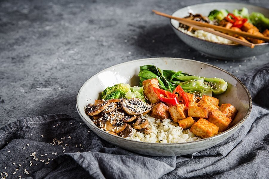 Tazón de Buda vegano bajo en carbohidratos