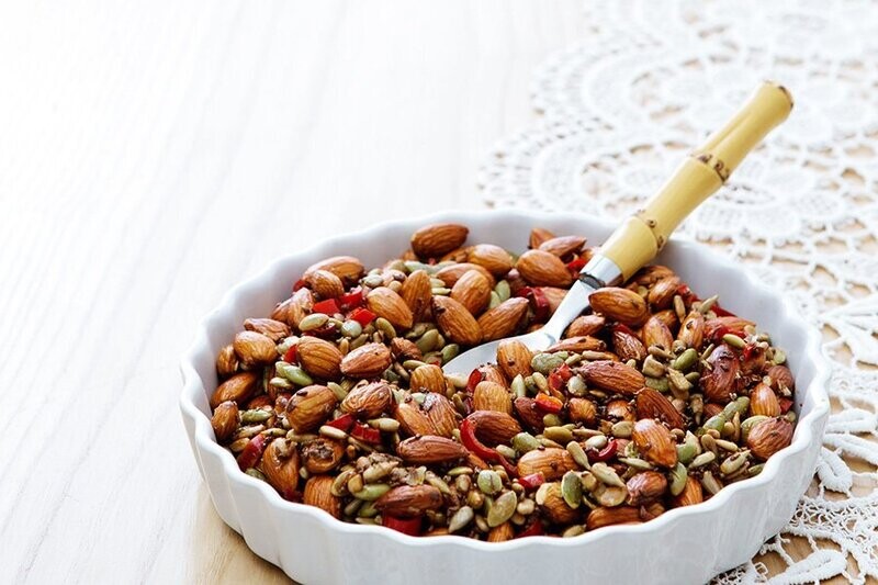 Mezcla picante de almendras y semillas