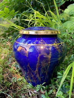 Ancient Creations Ceramic Urns, Keepsake Vessels (Large)