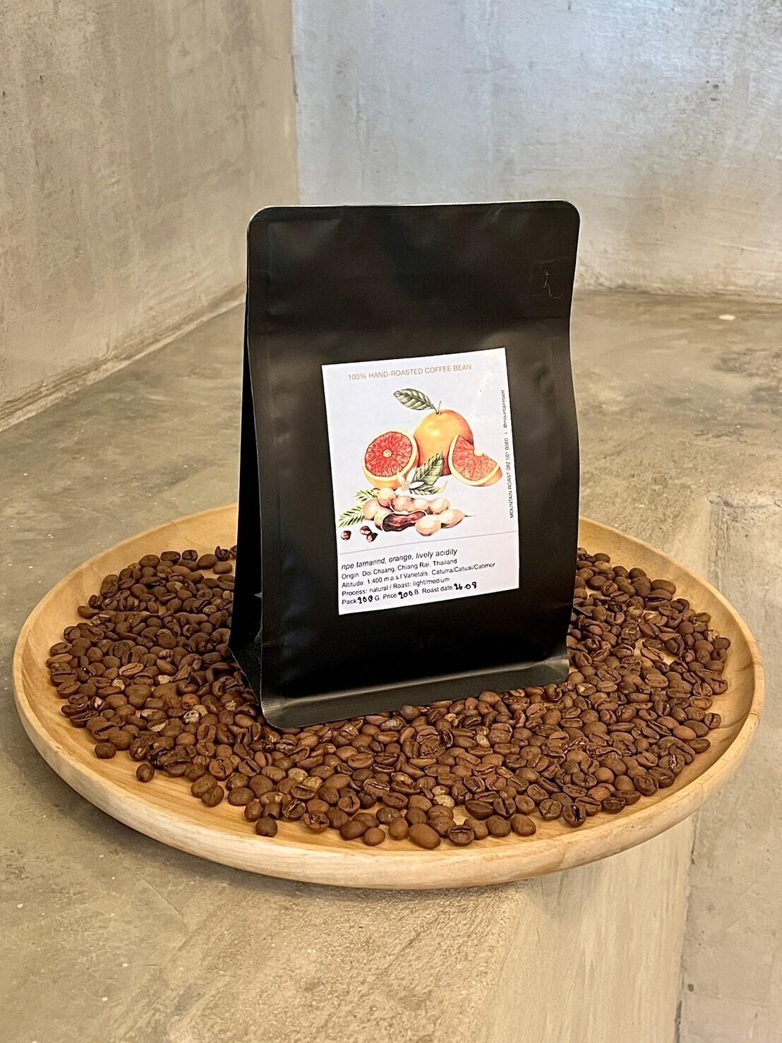 Light-to-Medium-Roasted Coffee (Natural Process) กาแฟดอยช้างคั่วอ่อน
