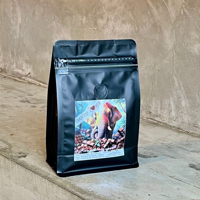 Medium/Dark-Roasted Coffee กาแฟดอยช้างคั่วกลางค่อนเข้ม