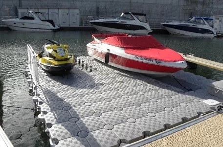 JET SKI FLOATING DOCK