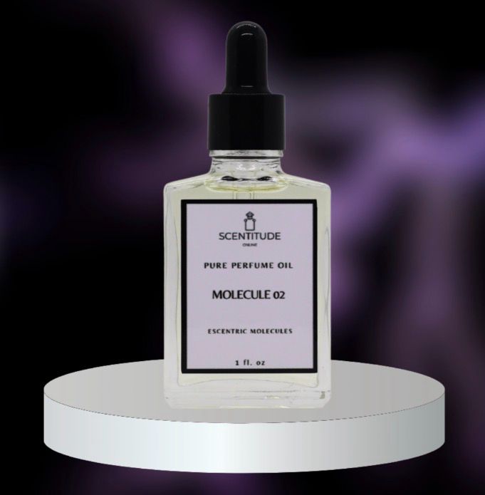 MOLECULE 02