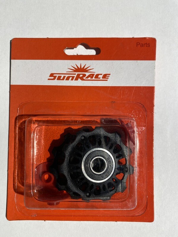 SunRace derailleurwieltje 12 tanden zwart
