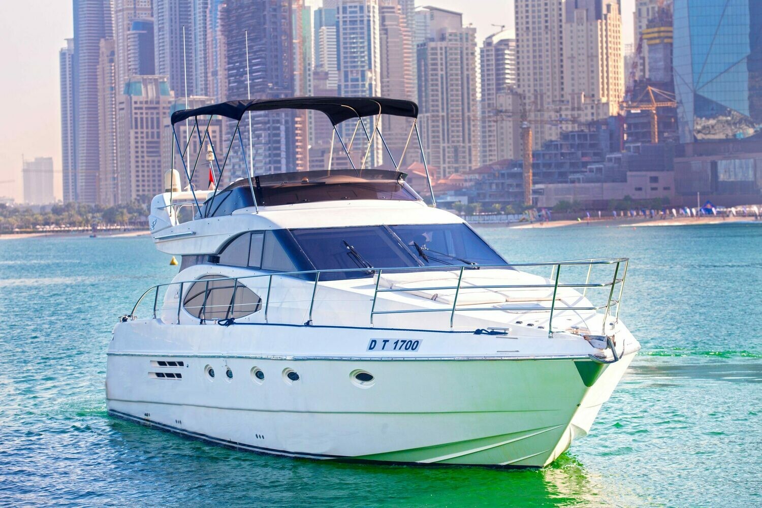 AZIMUT 52 FT 900 AED