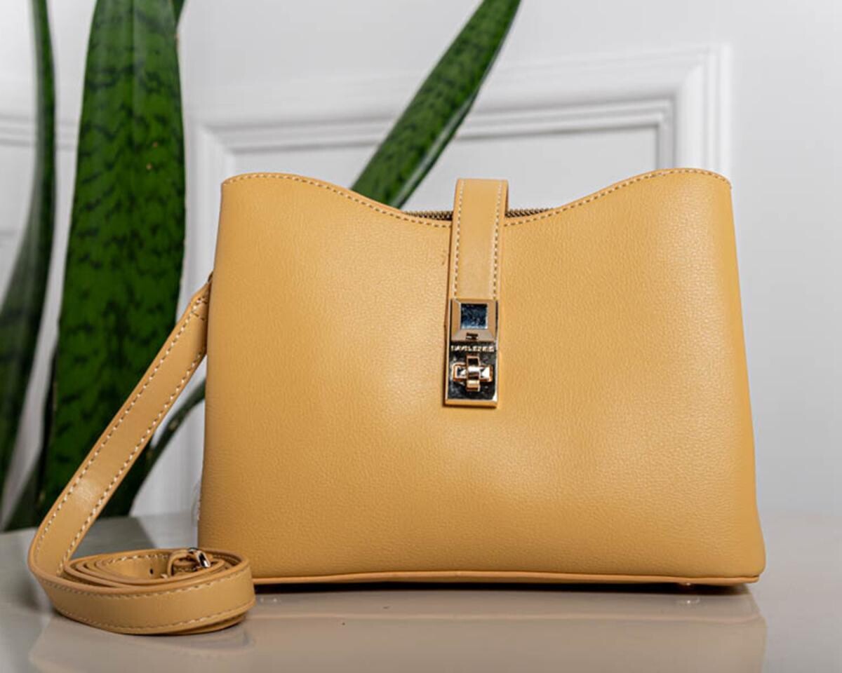 David Jones Classic Handbag DJ801S