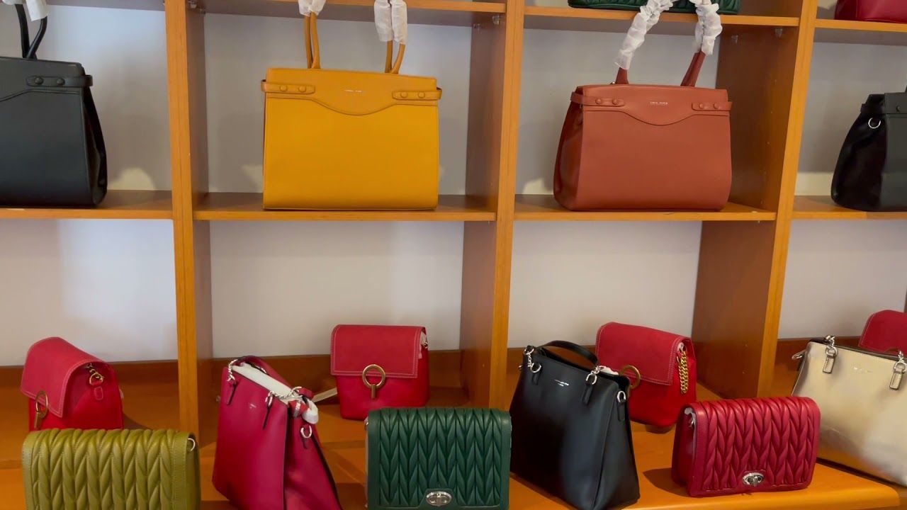 David Jones Handbags - Live Video Shopping