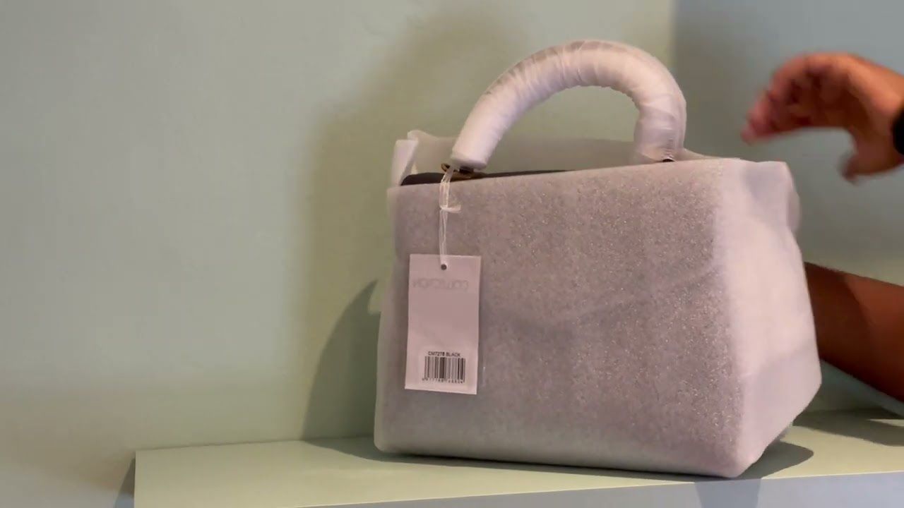 Unwrapping David Jones Handbag