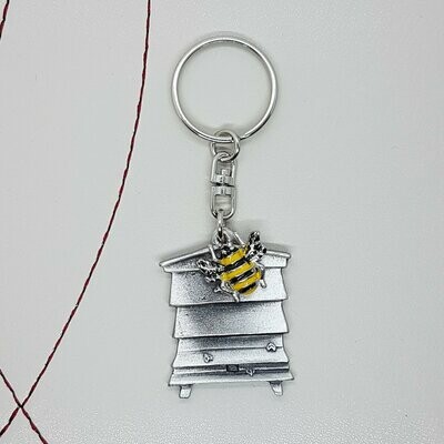 Bee and Hive Pewter Keyring