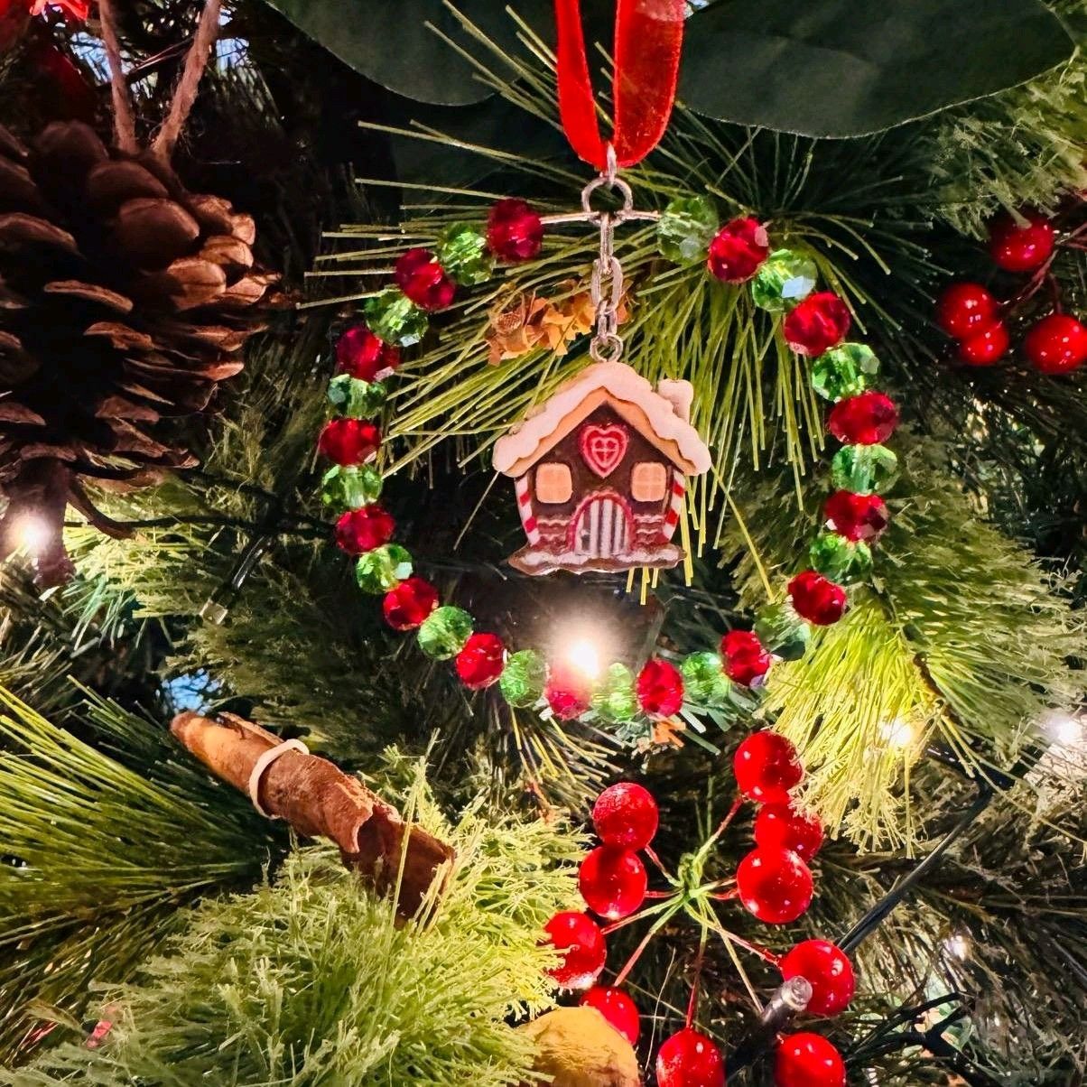 Gingerbread House Christmas Tree Decoration