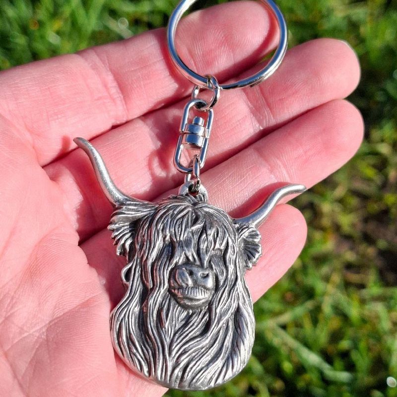 Highland Cow Pewter Keyring