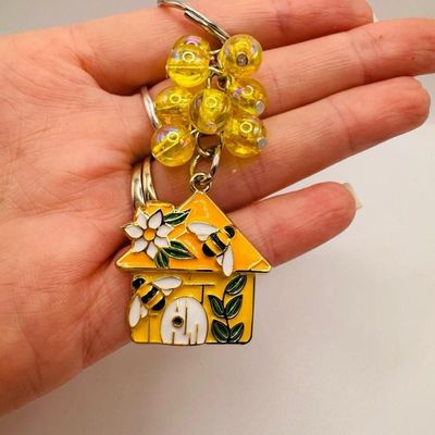 Bee House Beaded keyring