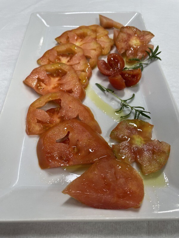 Sliced tomatoes