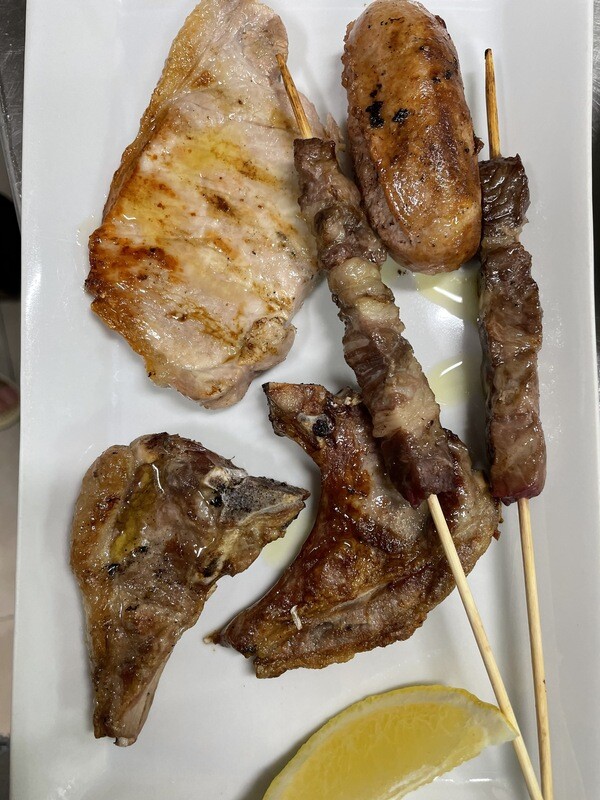 Mixed roast on the grill