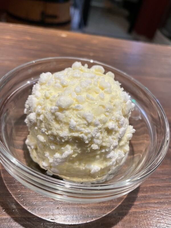 White or black truffle