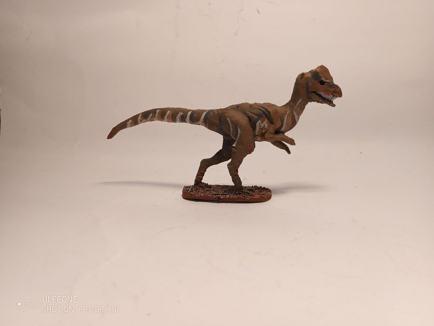 PD0029 Dilophosaurus