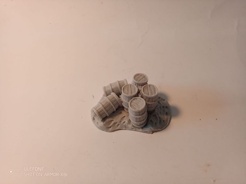 X63 Cluster of wooden barrels
