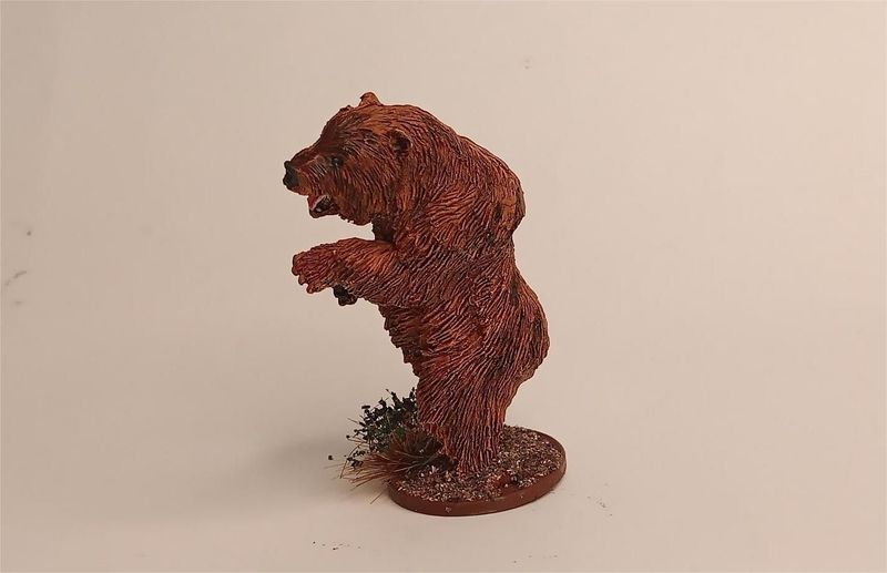 PD4049 Grizzly bear Standing 28mm