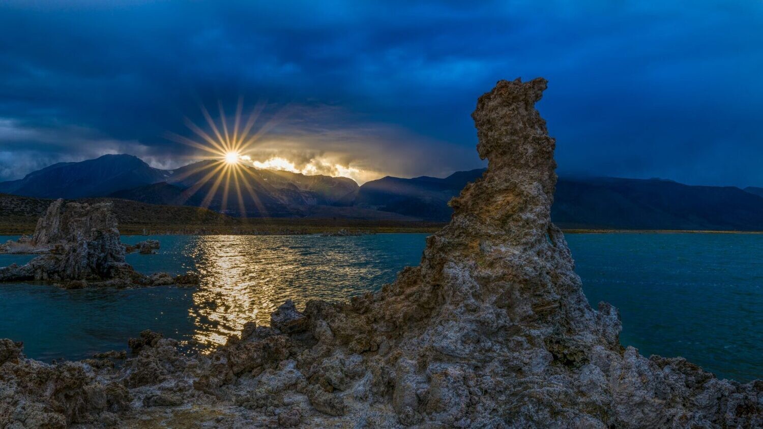 Special Guest Series- Into the Eye of the Sun: HDR for Natural Looking Images with Lewis Kemper Special Guest Series- Into the Eye of the Sun: HDR for Natural Looking Images with Lewis Kemper