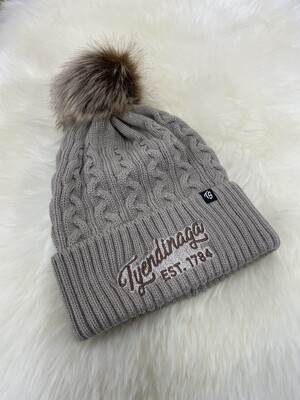 Cable Knit Toque with Pompom TAUPE - TYENDINAGA