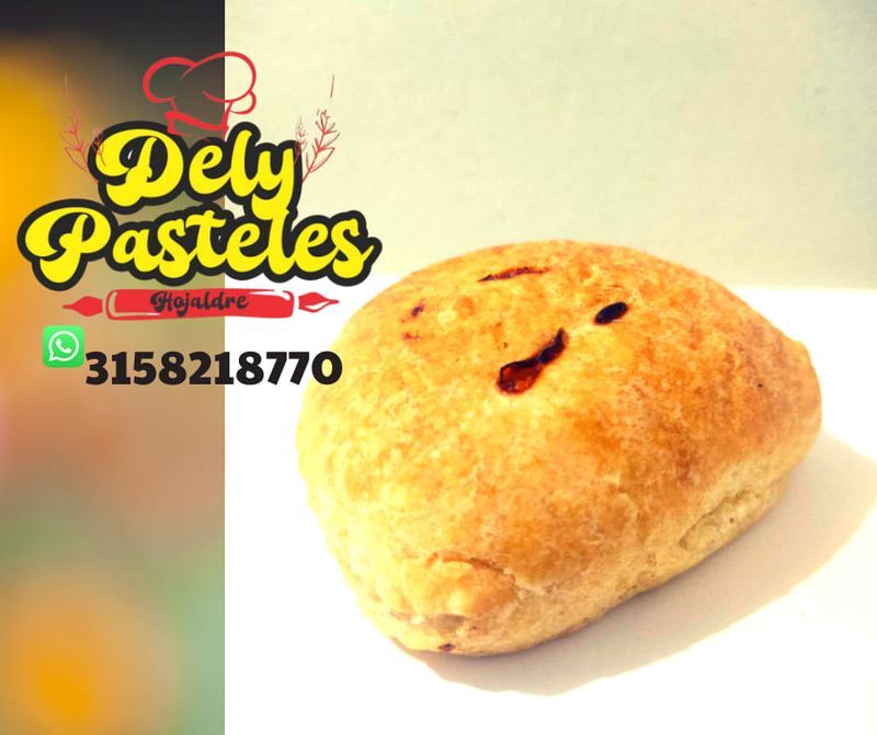 Pasteles de 90g (Pollo, jamón queso y hawaianos)