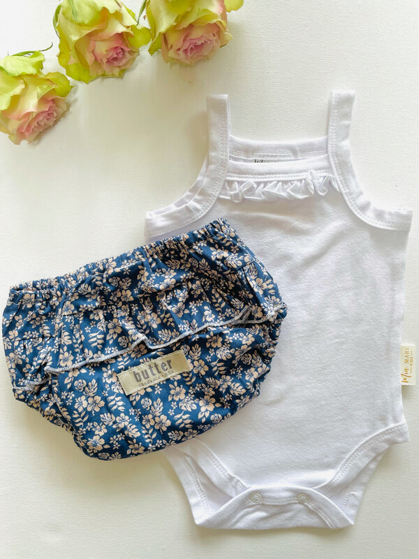 Nappy cover / bloomer with frill - Lyla