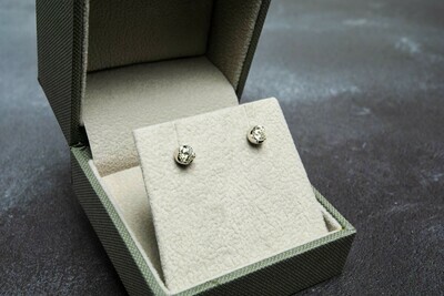 14ct White Gold Certified Diamond (0.40ct) Stud Earrings