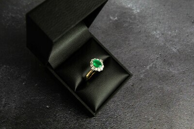 9ct Yellow Gold Diamond (0.30ct) & Emerald (0.60ct) Ring