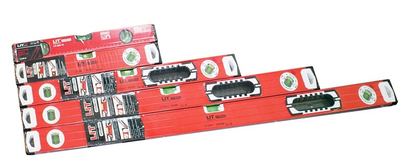 уровень желтый строительный. уровень пузырьковый stabila 1000мм. уровень матрикс 600 мм магнитный. уровень стабила 40 см в чехле. уровень лайт.