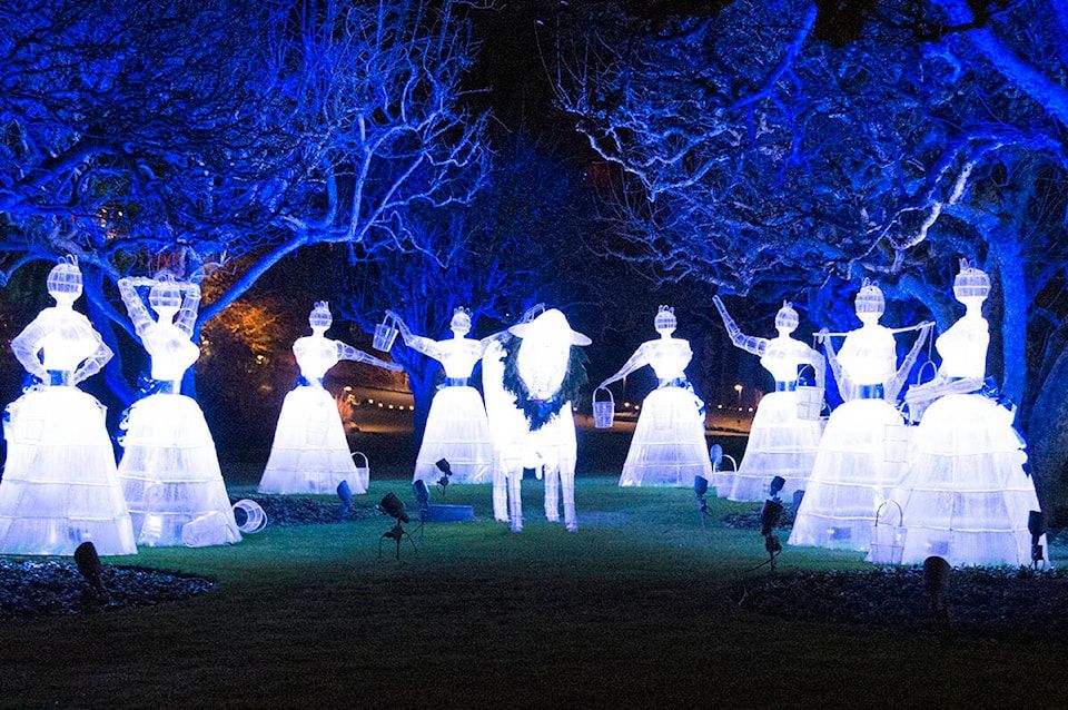 BUTCHART GARDENS XMAS LIGHTS
