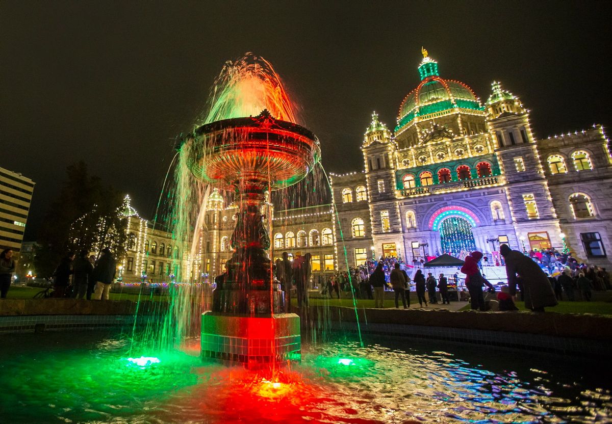 ​A VICTORIAN CHRISTMAS