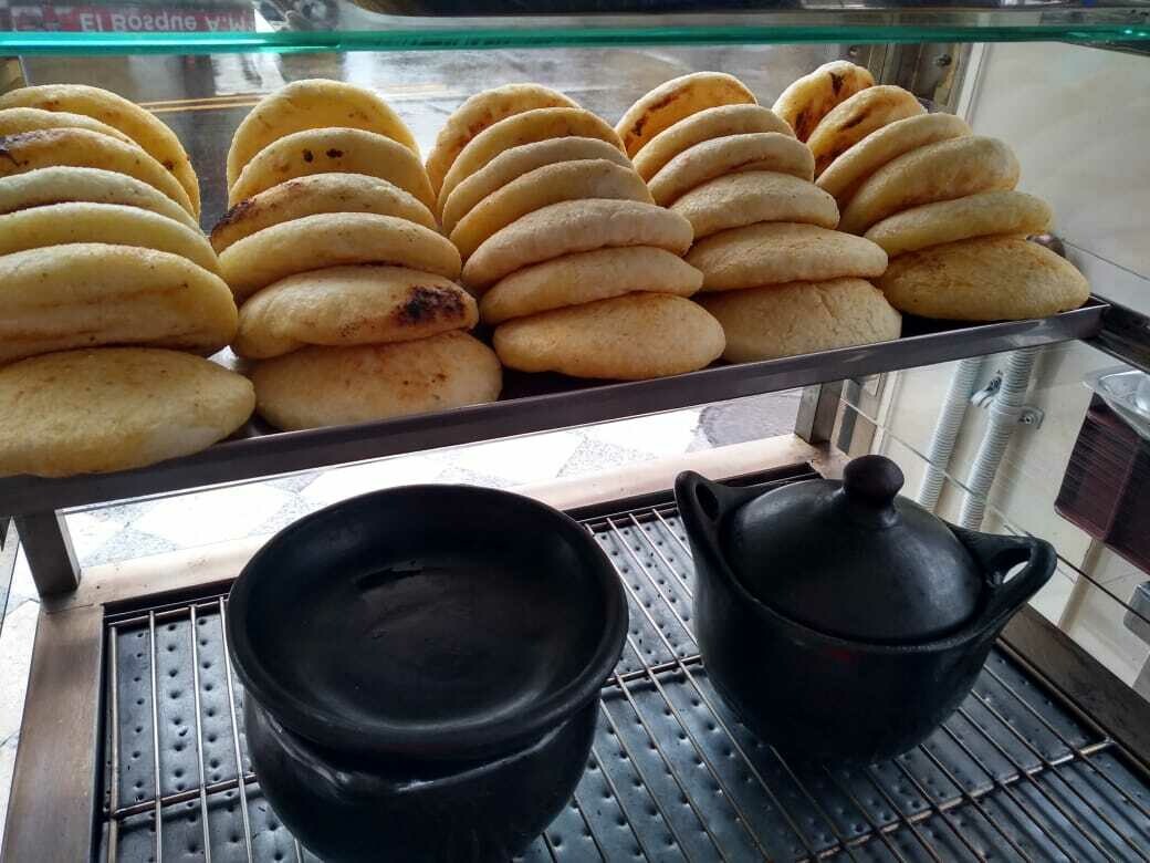 Arepa Con Jamón