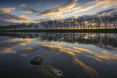 Reflectie kanaal door Walcheren